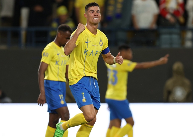 Ronaldo thể hiện cảm xúc khi ghi bàn trở lại cho Al Nassr