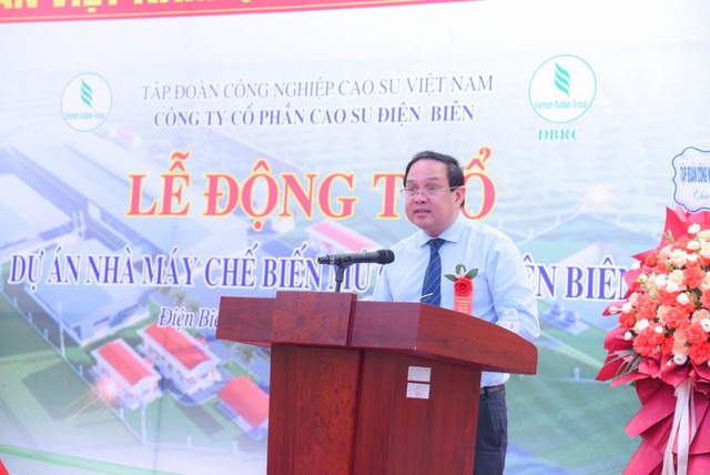 Phó tổng giám đốc VRG Trương Minh Trung phát biểu tại buổi lễ