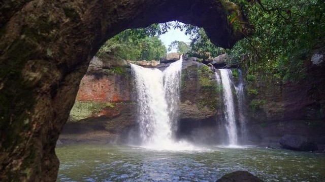 Chiêm ngưỡng 5 thác nước hùng vĩ và đẹp mê ly tại Thái Lan- Ảnh 4.