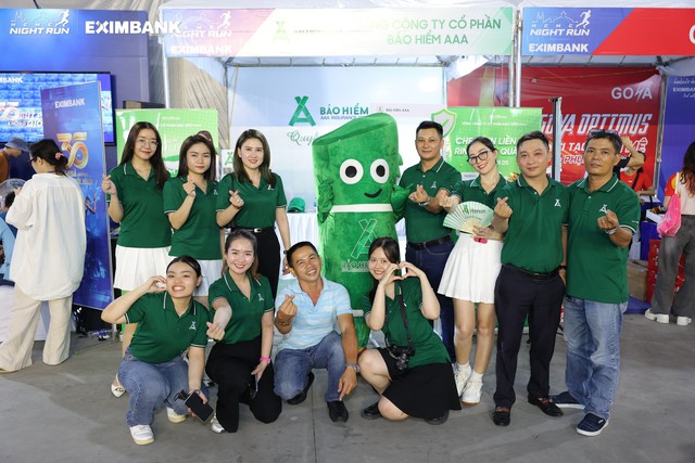 Bảo hiểm AAA đồng hành cùng giải chạy Ho Chi Minh City Night Run Eximbank 2024 - Ảnh 4.