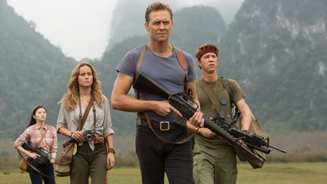 Bom tấn Kong: Skull Island sắp bị soán ngôi trong nhóm 5 phim thuộc MonsterVerse, vì Godzilla x Kong: The New Empire vẫn đang trụ rạp và tiếp tục sinh lời