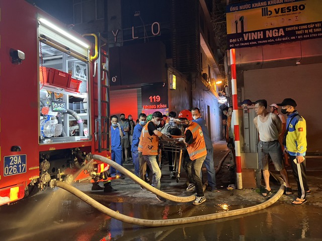 Cháy nhà trọ ở Hà Nội, 14 người chết- Ảnh 2.