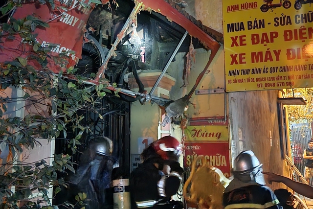 Công an Hà Nội khởi tố vụ án cháy nhà trọ làm 14 người chết- Ảnh 1.