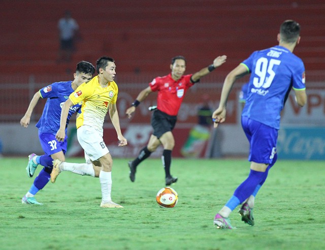 Lịch thi đấu, trực tiếp vòng 21 V-League mới nhất hôm nay: Cân não, Nam Định phải thắng- Ảnh 2.