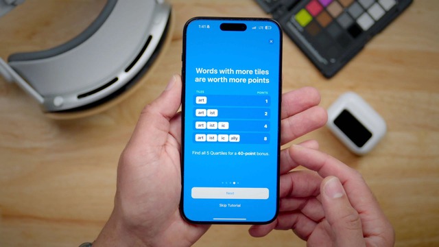 Apple vừa ra mắt trò chơi giải đố 'hack não' trên iPhone