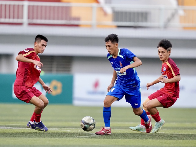 Cầu thủ lập hat-trick giải thưởng Thanh Niên sinh viên quyết ghi bàn ở giải châu Á- Ảnh 6.