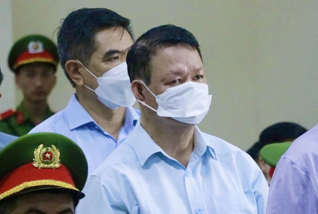 Cựu Bí thư Lào Cai Nguyễn Văn Vịnh bị tuyên 5 năm 6 tháng tù- Ảnh 1.