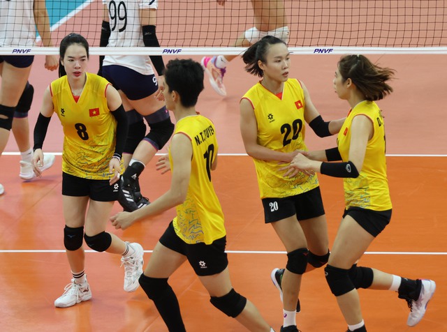 Vô địch AVC Challenge Cup, bóng chuyền nữ Việt Nam thăng hạng, qua mặt Hàn Quốc - Ảnh 9.