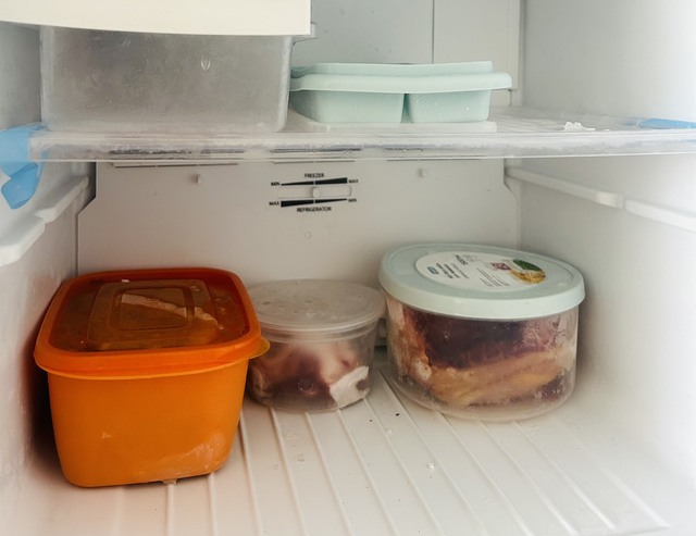 Với thực phẩm cần bảo quản lạnh giữ nhiệt độ dưới 4 độ C