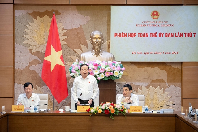 Phó chủ tịch thường trực Quốc hội Trần Thanh Mẫn phát biểu chỉ đạo tại phiên họp