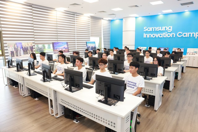 Trong chương trình SIC 2023 - 2024, Samsung Việt Nam sẽ phối hợp cùng NIC triển khai đào tạo khoảng 200 sinh viên