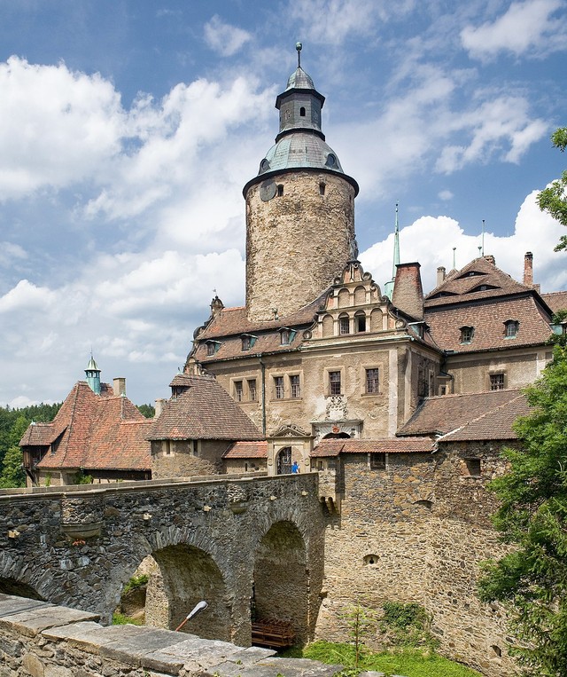 Những tòa lâu đài đẹp tựa cổ tích tại Ba Lan- Ảnh 3.