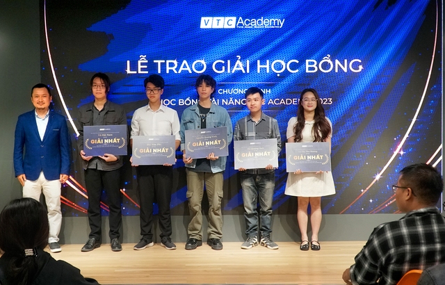 Buổi trao Học bổng Tài năng VTC Academy năm 2023