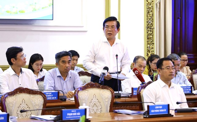 Ông Lương Minh Phúc, Giám đốc Ban Giao thông nêu dự án Vành đai 3 đang gặp khó khăn về nguồn cát