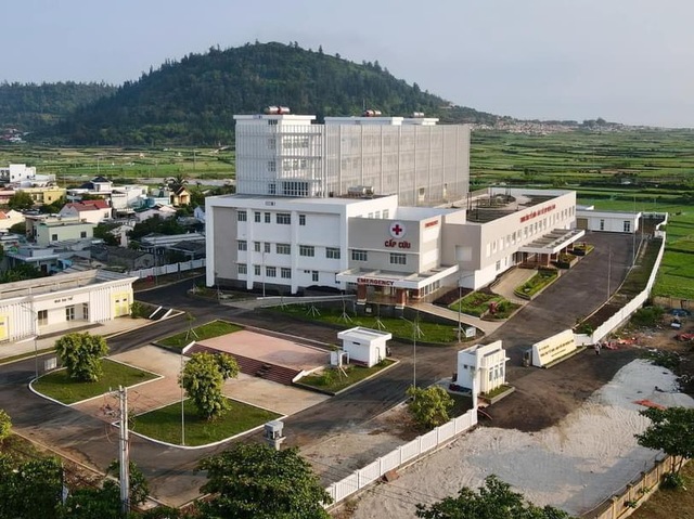 Trung tâm Y tế quân dân y kết hợp H.Lý Sơn (Quảng Ngãi)