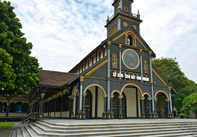Các nhà thờ có kiến trúc đẹp, nổi tiếng tại Việt Nam- Ảnh 5.