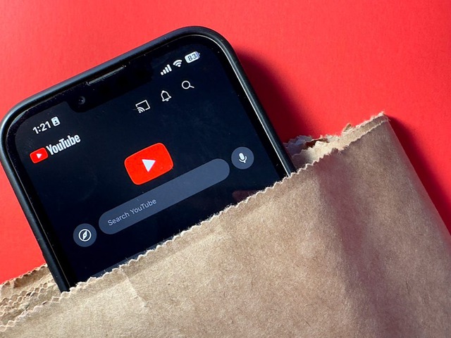 YouTube lên tiếng về lỗi video tự nhảy đến đoạn cuối- Ảnh 1.