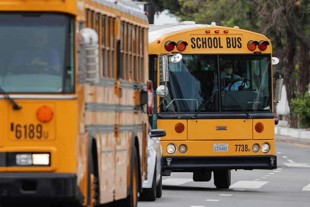 Trường học ở Mỹ xử lý trẻ bị bỏ quên trên xe buýt như thế nào?- Ảnh 1.