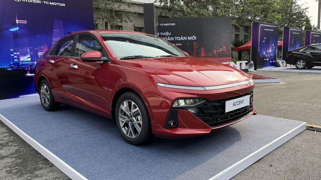 Giảm gi&aacute; mạnh cho sedan hạng B tại Việt Nam Cận Tết Nguy&ecirc;n đ&aacute;n 2026 - Ảnh 3.