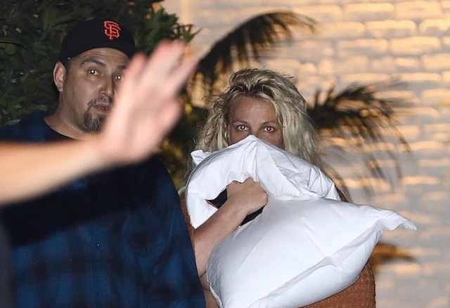 Hình ảnh của Britney Spears và Paul Richard Soliz sau vụ ẩu đả trong khách sạn