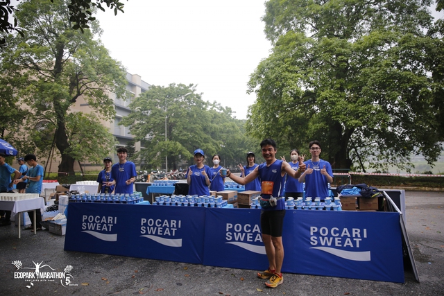 Pocari Sweat Việt Nam đồng hành cùng 3.600 chân chạy trải nghiệm Ecopark City Trail 2024- Ảnh 3.