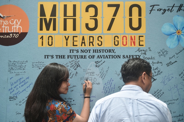 Công ty Mỹ đề xuất tìm máy bay MH370, không tìm được không lấy tiền- Ảnh 1. Công ty Mỹ đề xuất tìm máy bay MH370, không tìm được không lấy tiền- Ảnh 1.