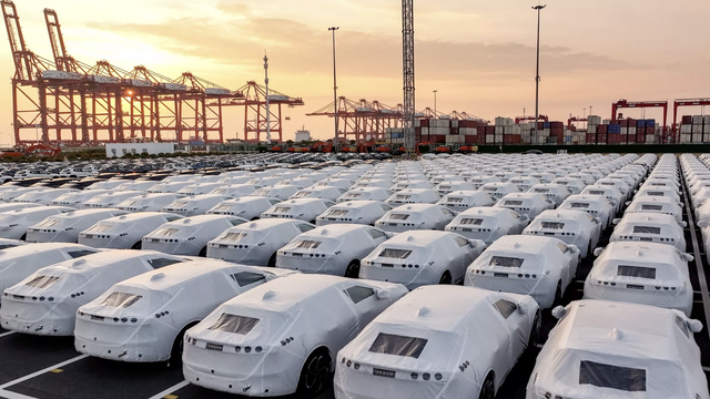 Xuất khẩu ô tô của Trung Quốc tăng gấp 5 lần trong khoảng thời gian 2020 - 2023