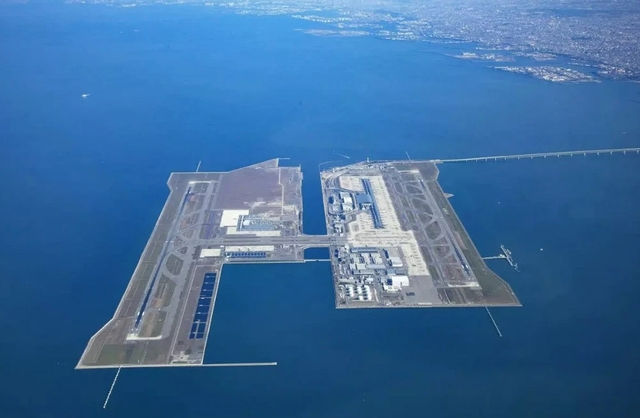 Sân bay Kansai là một đảo nổi