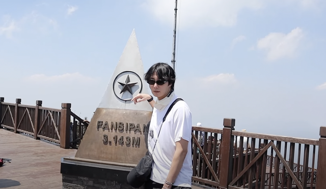 Jung Il Woo trên đỉnh Fansipan