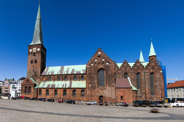 Ấn tượng với kiến trúc nhà thờ độc đáo, lâu đời tại đất nước Đan Mạch- Ảnh 5.
