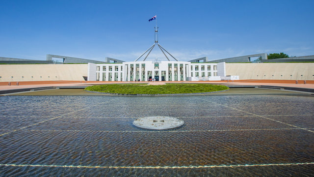 Không nổi tiếng như Sydney, Canberra thủ đô của Úc đẹp bình yên và giàu lịch sử- Ảnh 1.