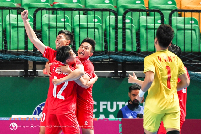 Đội tuyển nam futsal Việt Nam thăng tiến sau VCK Asian Cup