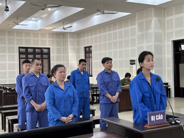 Nguyễn Thị Cẩm Duyên khai trước tòa