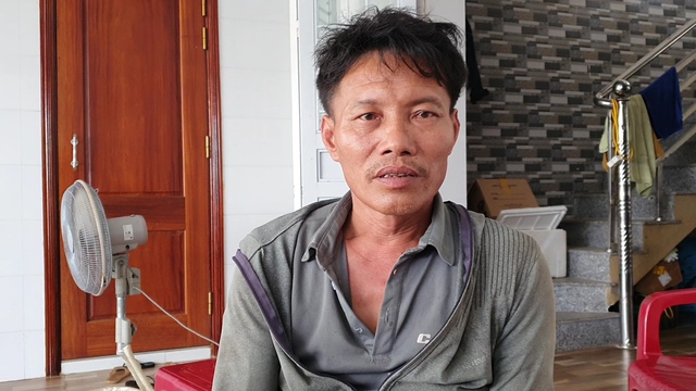 Ông Nguyễn Xuân Đức kể lại thời khắc tàu cá của mình suýt gặp nạn