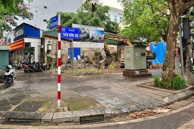 Hiện trạng khu đất mà chính quyền sở tại sẽ thu hồi để phục vụ dự án xây dựng Trường tiểu học Võ Thị Sáu