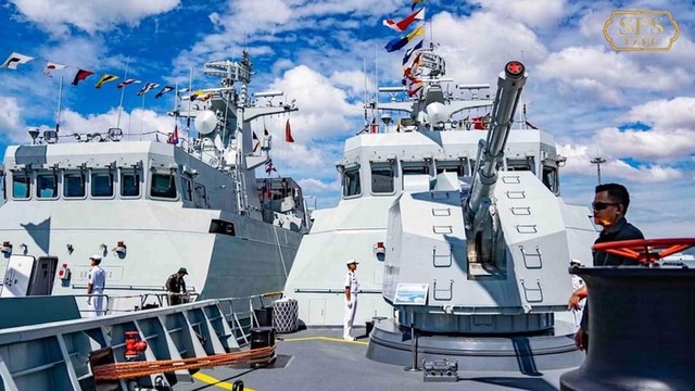 Hai chiến hạm của Trung Quốc cập cảng căn cứ Hải quân Ream ở Campuchia hồi tháng 12.2023.