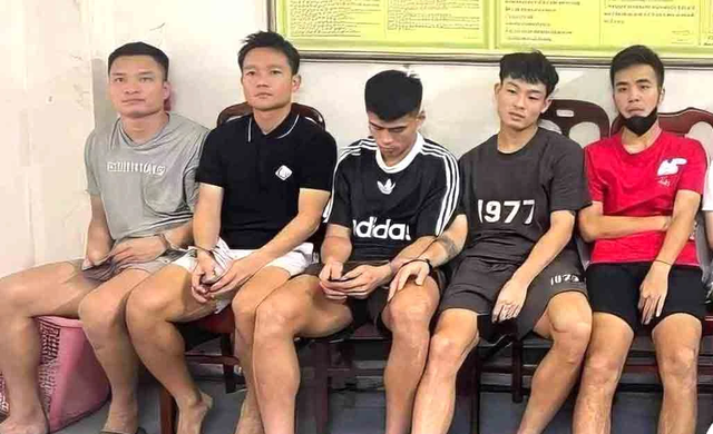 5 cầu thủ CLB Hà Tĩnh dùng ma túy khiến CĐV Việt Nam 