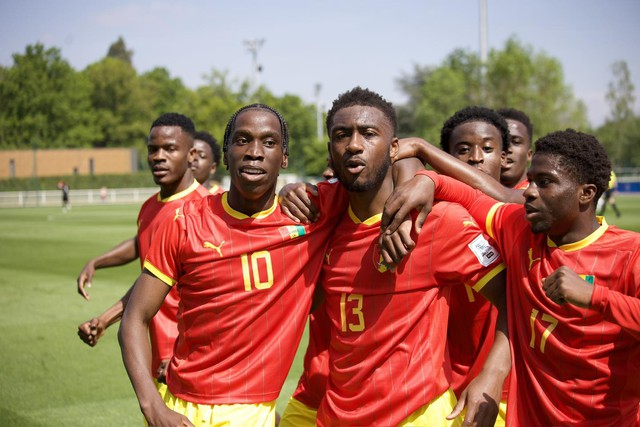 U.23 Guinea cũng vượt trội trong hiệp 1