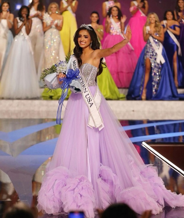 UmaSofia Srivastava đăng quang Miss Teen USA vào tháng 9.2023