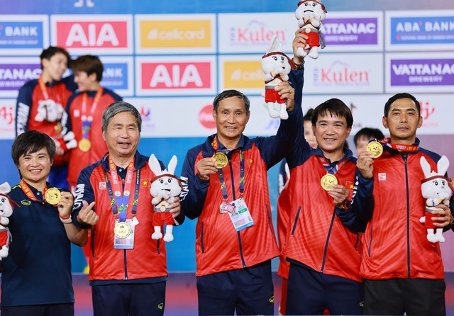 HLV Mai Đức Chung tiếp tục dẫn dắt đội tuyển Việt Nam, mục tiêu cao tại SEA Games 33- Ảnh 1.
