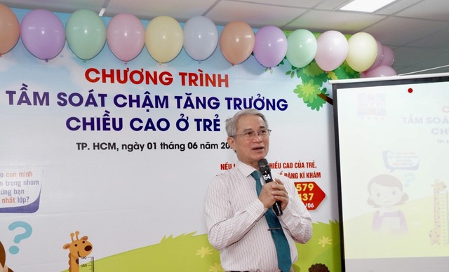 Bệnh viện Nguyễn Tri Phương miễn phí tầm soát chậm tăng trưởng chiều cao trẻ em

- Ảnh 1.