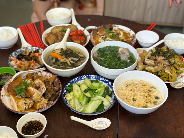 Nữ đầu bếp đam mê 'ăn thử' các món của 54 dân tộc Việt Nam- Ảnh 3.