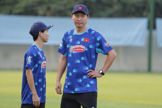 Đội tuyển Việt Nam: HLV Kim Sang-sik nhờ V-League để vực dậy 'vũ khí' thời ông Park?- Ảnh 3.