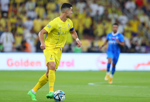 Ronaldo không chia tay Al Nassr sau cú sốc thất bại ở King Cup- Ảnh 1.