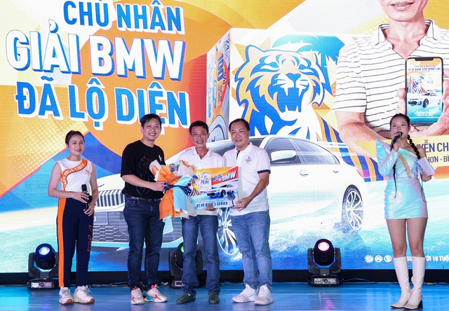 Bình Định: Đêm tiệc bùng cảm xúc cùng ’chiến thần’ săn BMW chỉ sau một cú ‘quét’- Ảnh 1.