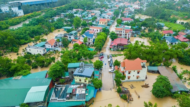 Quảng Ninh thiệt hại 5 tỉ đồng do mưa lớn
- Ảnh 1.