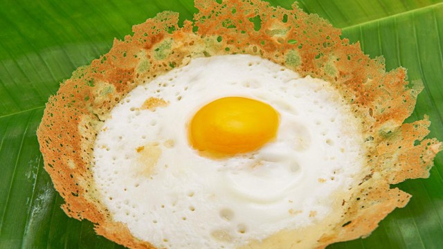 Ngạc nhiên với cách chế biến vụn bánh mỳ, cơm nướng lá chuối của Sri Lanka- Ảnh 3.