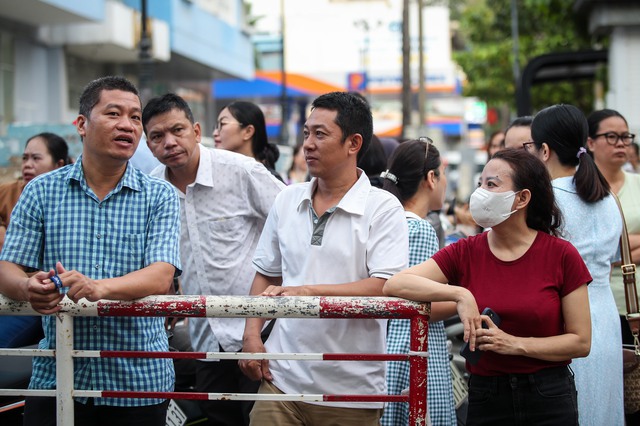 8 thí sinh đạt điểm 10 môn toán kỳ thi vào Trường Phổ thông Năng khiếu- Ảnh 2.