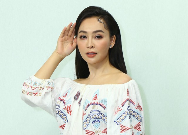 Ca sĩ Trần Mỹ Ngọc nói về tranh cãi kết hợp rap, nhạc dance với bolero- Ảnh 1.