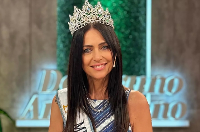 Thí sinh 46 tuổi tranh vương miện Hoa hậu Hoàn vũ Ecuador- Ảnh 2.